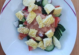 Salát se smažákem