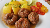 Mleté kuřecí kuličky s jablkem z horkovzdušné fritézy
