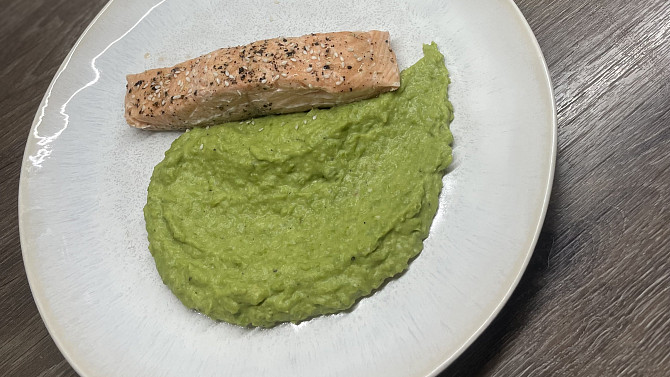 Losos s hráškovým pyré