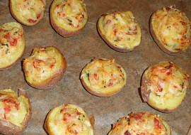 Plněné zapečené brambory (Plněné zapečené brambory)