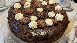 Pravý pařížský dort s krájecí polevou