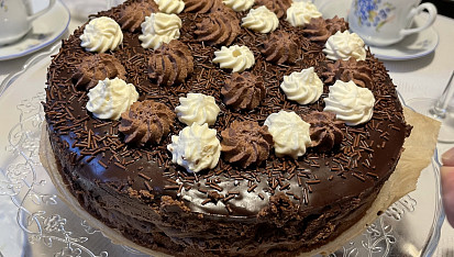 Pravý pařížský dort s krájecí polevou