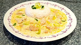 Sýrová omáčka pečená Sýrová omáčka pečená