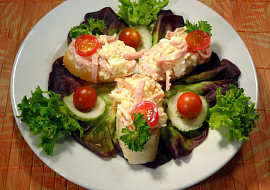 Sýrová pomazánka se šunkou a vejcem