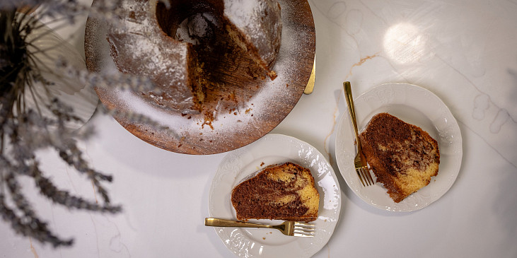 Bábovka s vaječným koňakem