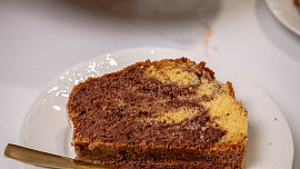 Bábovka s vaječným koňakem