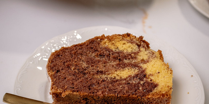 Bábovka s vaječným koňakem