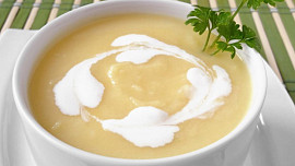 Dýňová polévka se smetanou