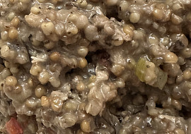 Kuskus s restovanou zeleninou a tuňákem