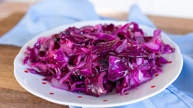 Zelný salát podle ČSN