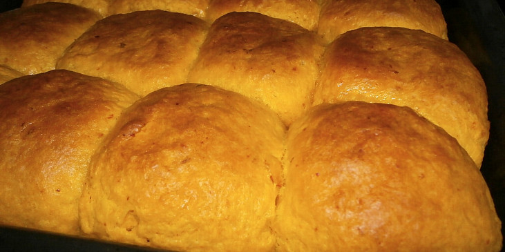 Plněné dýňové buchty