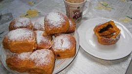 Plněné dýňové buchty