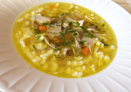 Slepičí polévka s noky