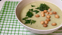 Brokolicová polévka