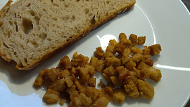 Domácí škvarky a sádlo