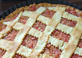 Jablečný linecký koláč