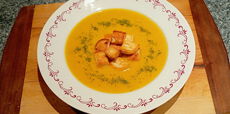 Krémová polévka z pečené zeleniny