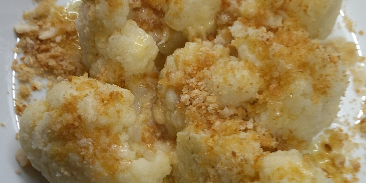 Květák se smaženou strouhankou