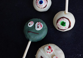 Dortové bonbónky / lízátka