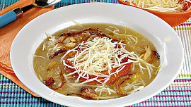 Cibulačka se sýrem