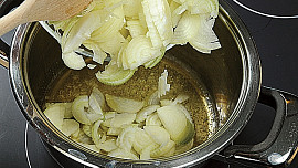 Cibulačka se sýrem