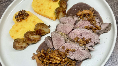 Dančí s cibulovou omáčkou