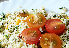 Kuskus s dýní a rajčaty