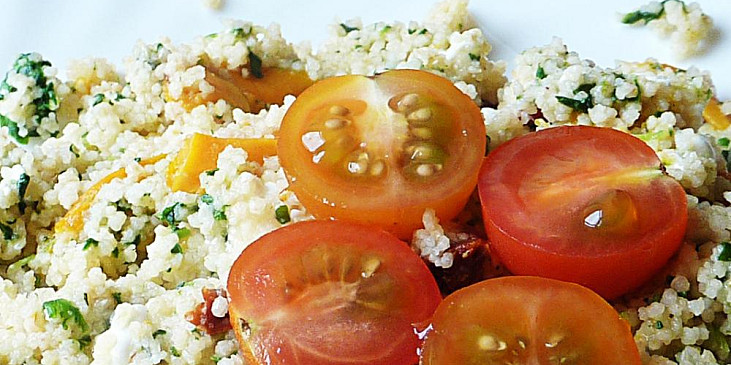 Kuskus s dýní a rajčaty