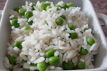 Přílohová rýže s hráškem bez cibule