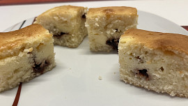 Úžasně rychlá tvarohová buchta s povidlím, chuť jako koláče, hned hotová