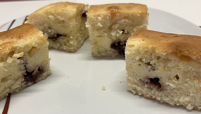 Úžasně rychlá tvarohová buchta s povidlím, chuť jako koláče, hned hotová