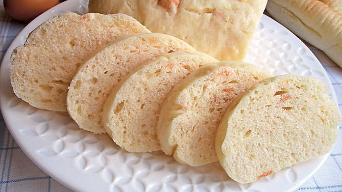 Kynutý houskový knedlík