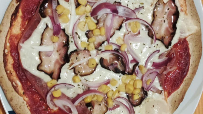 Pizza z tortilly