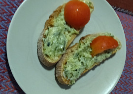 Pomazánka z cukety a parmazánu