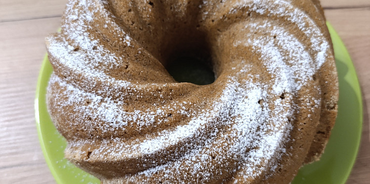 Sváteční maková bábovka