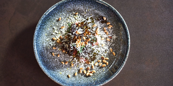 Tatarský biftek s lojovými škvarky podle Honzy Punčocháře