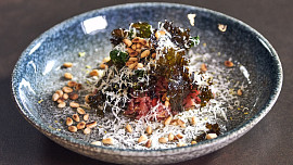 Tatarský biftek s lojovými škvarky podle Honzy Punčocháře