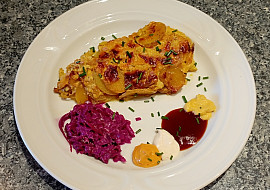 Bramborový koláč "Co dům dá"