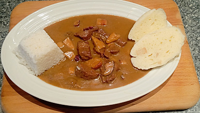 Hovězí krk na houbách