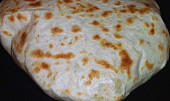 Pita - chléb blízkého východu - pečený doma