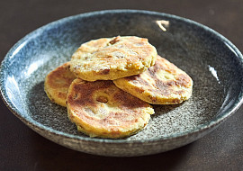 Bramborové placky se škvarky podle Honzy Punčocháře