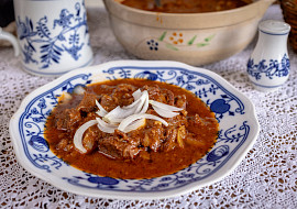 Hovězí guláš III