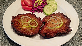 Kuřecí řízek v bramborovém těstíčku