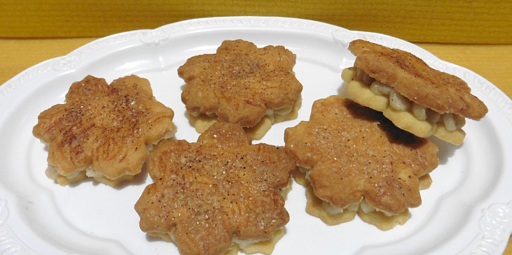 Linecké skořicové kytičky