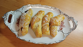 Ořechové svatomartinské rohlíčky s javorovým sirupem