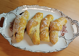 Ořechové svatomartinské rohlíčky s javorovým sirupem