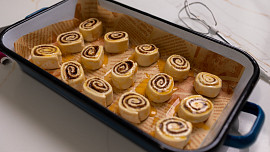 Skořicové šneky z listového těsta