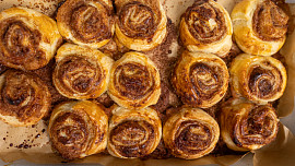 Skořicové šneky z listového těsta