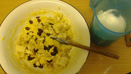 Banánový chlebíček s brusinkami