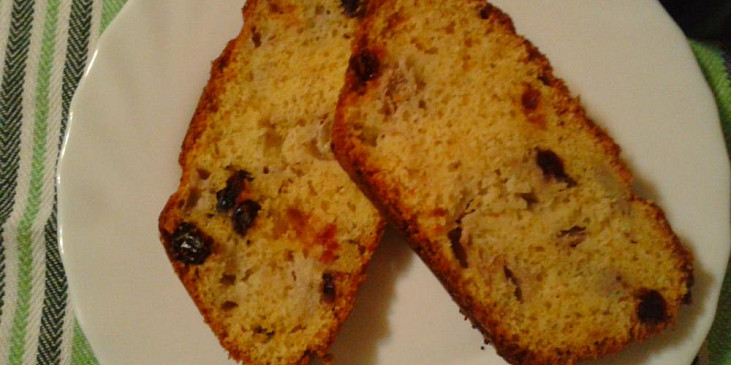 Banánový chlebíček s brusinkami